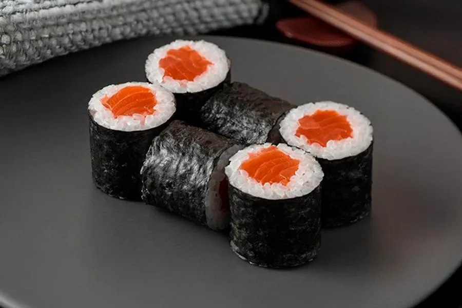 Ролл с Копчёной Сёмгой