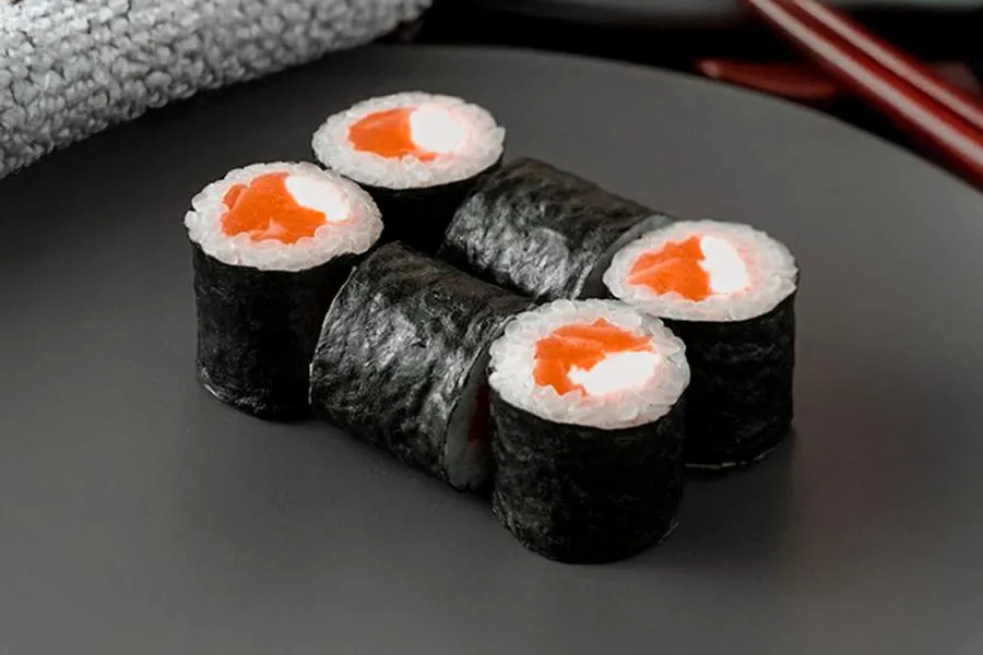 Ролл с Сёмга и Сыр