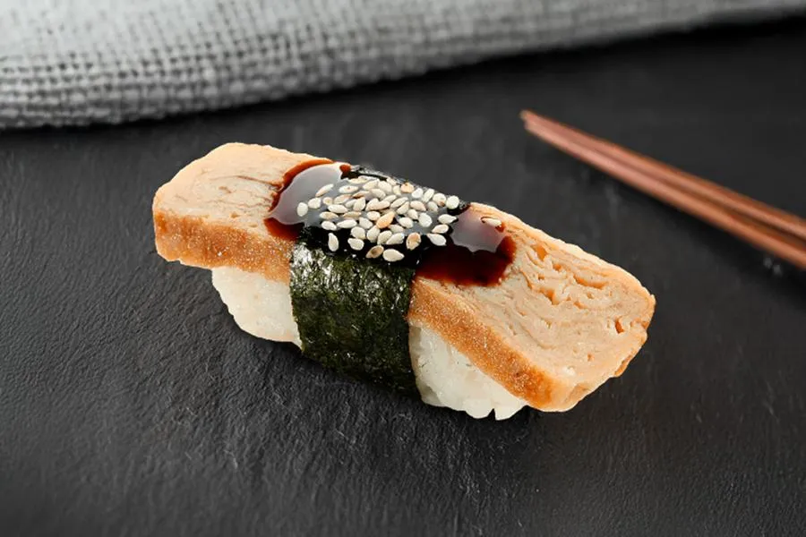 Суши с Омлетом Тамаго